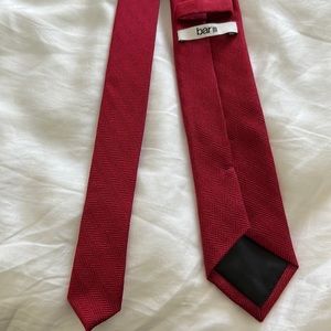 Bar III red tie